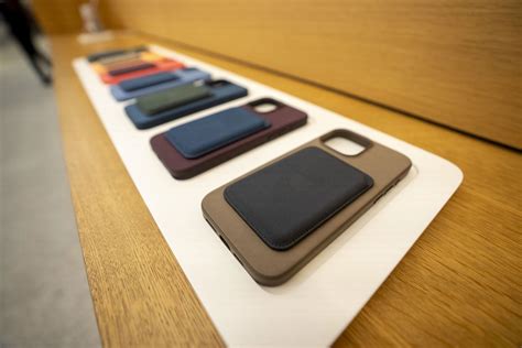 Apple’s $59 fake-suede ‘FineWoven’ iPhone case is its biggest dud of 2023