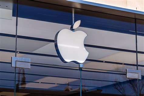 Apple Inc. (AAPL) Investors Shouldn