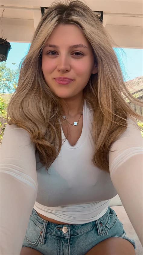 Apple Saucy Onlyfans Leak