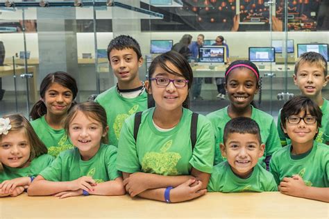 Apple camp. Apple Camp. This year, Apple Camp was about learning how to think like an inventor. Kids and their families designed their dream inventions on iPad at the Apple Store. Sign up below to be the first to know about next year’s Apple Camp. 
