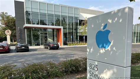 Apple-leased Silicon Valley office building is bought as value jumps