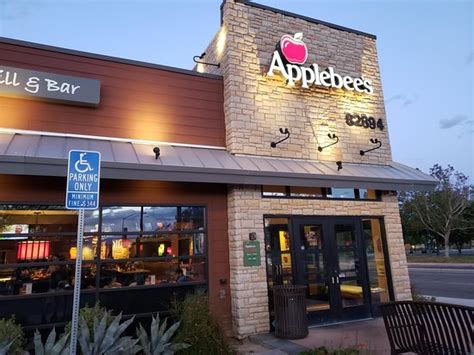 Applebee's grill and bar indio photos. Make Applebee's at 119 Whitetail Drive in Dundee your neighborhood bar and grill. Whether you're looking for affordable lunch specials with co-workers, or in the mood for a delicious dinner with family and friends, Applebee's offers dining options you'll love. Ask about drink specials and our wide selection of beverages, beers and cocktails to ... 