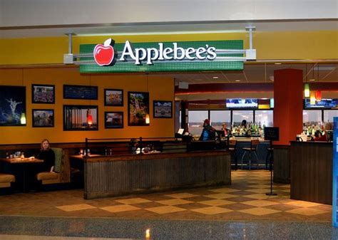Applebee's near airport. Things To Know About Applebee's near airport. 