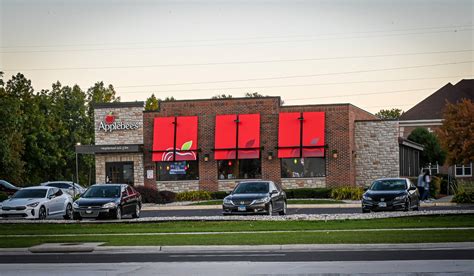 Applebee's nearby at 6845 East State Street, Rockford, IL: Get restaurant menu, locations, hours, phone numbers, driving directions and more. ... Rockford. 1367. Applebee's Prices in Rockford, IL 61108. 2.8 based on 1,685 votes 6845 East State Street, Rockford, IL (815) 226-8818 ; Applebee's Menu Applebee's Nutrition Cuisine: American. Hours of .... 