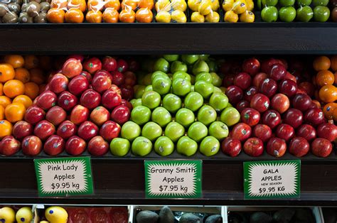Apples grocery store. Yes! Apples is a fresh, consumer-first apple brand that puts apples at the forefront of the produce industry. Based in Glenmont, New York, we are woman-owned, … 