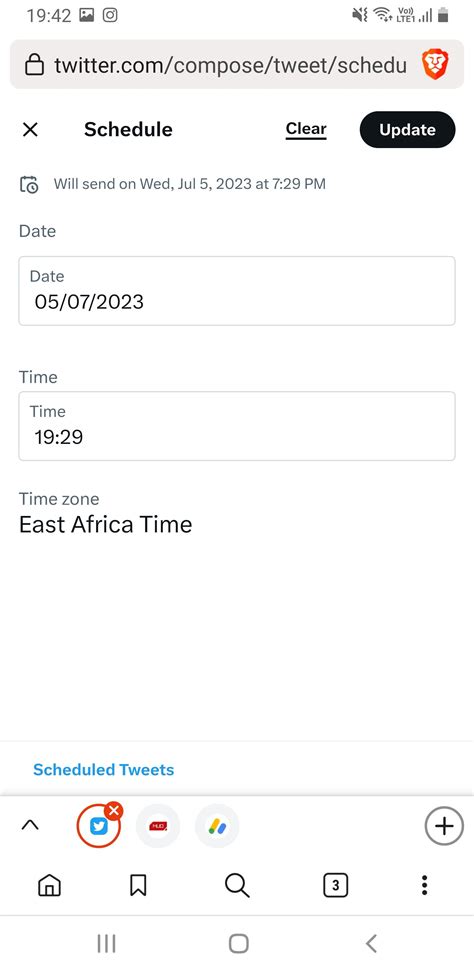 Apps schedule tweets.  Alguns conte&uacute;dos est&atilde;o dispon&iacute;veis sem custos ...