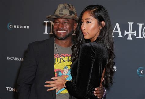 Jul 12, 2022 · It’s no secret that Taye Diggs and Apryl Jones have been taking social media by storm with their funny TikTok videos, and stirring up dating rumors which have yet to be confirmed. While doing an interview with Fox 5 NY, Diggs was asked about his relationship status with Jones where he answered, “We’re cool. We’re enjoying ourselves. 