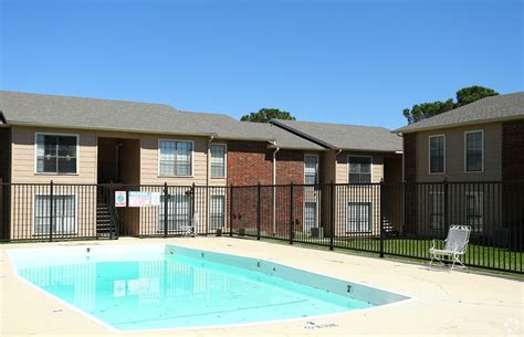 Apts in killeen. See all available apartments for rent at Country Place in Killeen, TX. Country Place has rental units ranging from 765-900 sq ft starting at $1165. 