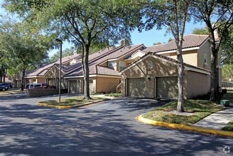 Apts in longwood fl. Specialties: Sabal Park offers 2 and 3 bedroom apartment homes. All floor plans are spacious with a large screened patio/balcony. We are close to I-4, shopping, dining, entertainment and are in an A+ school district. Updated interiors, walk in closets, whirlpool bath tubs and solid oak cabinetry are just a few of the many features Sabal Park has to … 