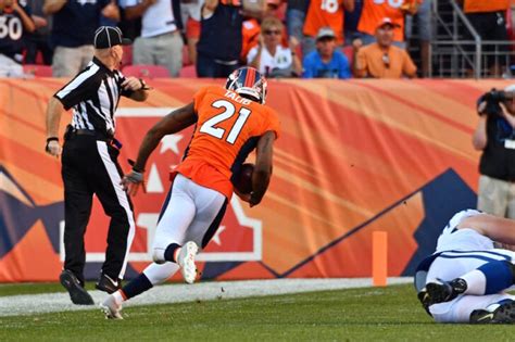 Aqib Talib received a five-year contract offer from the New England Patriots, but he took a one-year deal instead. That tells you everything you need to know about the free-agent cornerback market.. 