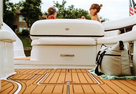 Aquatraction. Aqua Traction Of Utah. Now is the time to upgrade your boat with the AquaTraction synthetic boat flooring system. Our non-skid boating surface is ideal for fishing … 