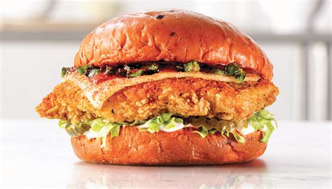 Arby’s debuts new spicy chicken sandwich - Audacy