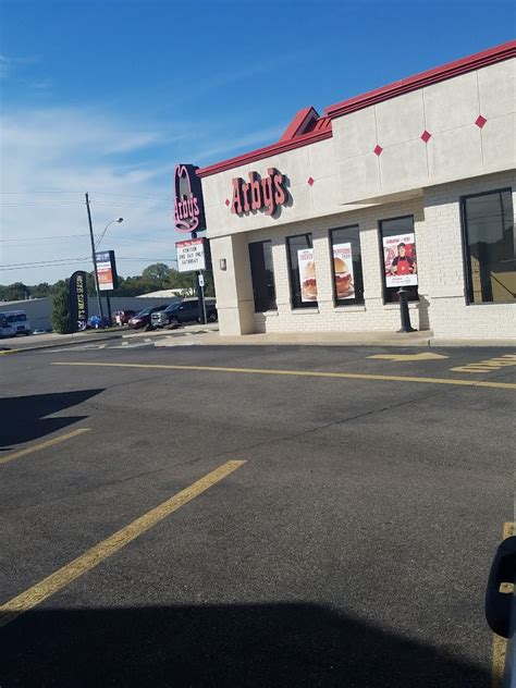Arbys wagoner ok. Arby's Restaurant - 1302 W Cherokee [Restaurant Supervisor] As an Assistant Manager at Arby's, you'll: Maintain staffing of the friendliest, most positive, and eager to help people; Purchase food, bev ... 