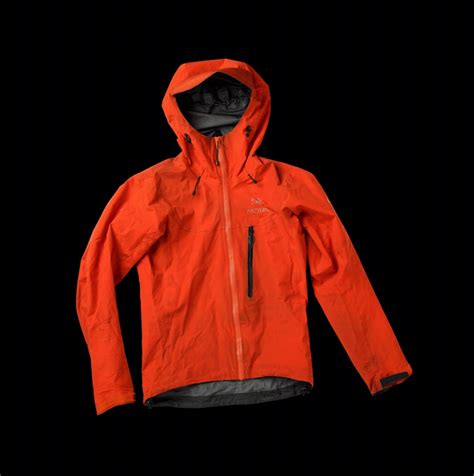Arc’teryx Used Gear Jacket. Gorp is in. Reuse is in. Before you invest in that next camping jacket, take a look at one of the certified pre-loved sites like Arc’teryx Used Gear. Hoodies like .... 