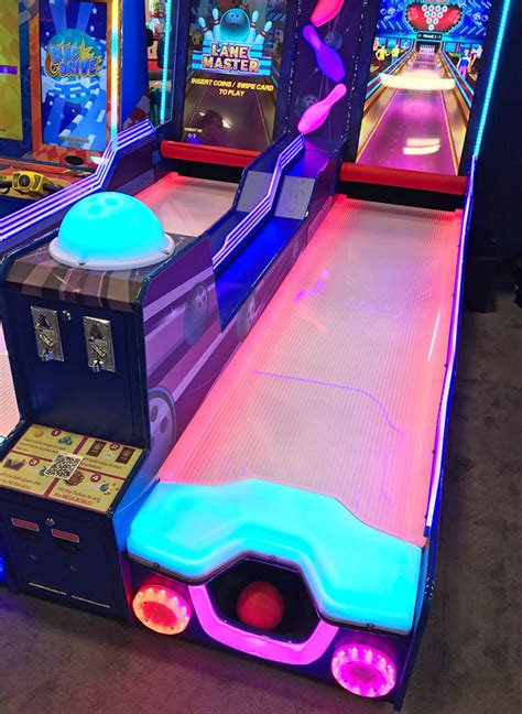 Arcade bowling alley. These are the best places for kid-friendly bowling alleys in Orlando: Andretti Indoor Karting & Games Orlando; Main Event Entertainment; Kings Entertainment Orlando; Splitsville Luxury Lanes; Boardwalk Bowl Entertainment Center; See more bowling alleys for kids in Orlando on Tripadvisor 
