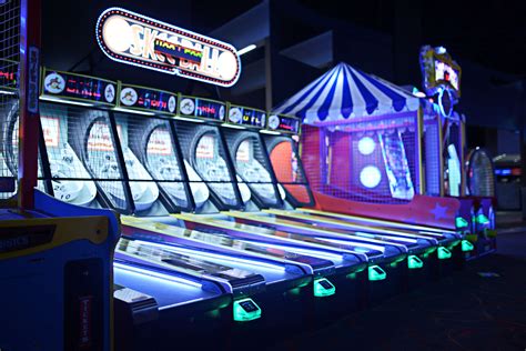 Jul 2, 2022 · List of the Best Arcades in Dallas/Forth Worth, TX. So without further ado, here’s my definitive list of the best arcades in DFW. 1. The Electric Starship Arcade – Haltom City TX. The Electric Starship Arcade in Haltom City is my favorite arcade in all of DFW. Hands down. . 