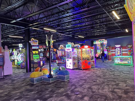 Arcades in edison nj. Top 10 Best Things to Do in Edison, NJ - May 2024 - Yelp - Paranormal Cirque, Supercharged Entertainment, Next Level Indoor Golf, Yestercades, Monster Mini Golf, The Escape Plan, iFLY Indoor Skydiving - Edison, Hole in the wall, Splatter Craze, Topgolf ... This is a review for things to do in Edison, NJ: "Such a fantastic arcade! The array of ... 