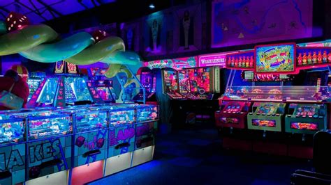 Arcades in florida. FORT PIERCE, Fla. —. The St. Lucie County Sheriff’s Office and the Florida Gaming Commission shut down an illegal arcade Thursday. According to the St. Lucie County Sheriff’s Office, an ... 