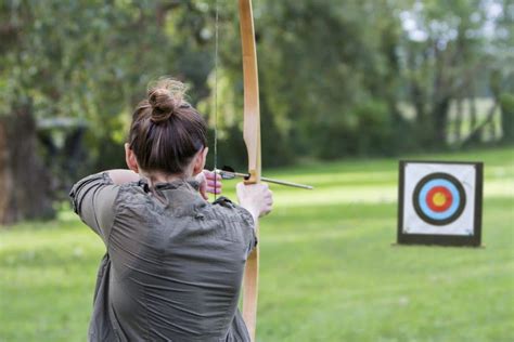 Archery in london. .  <a href=https://bandcamp.gofulfil.com/assets/images/46wchw8/i...