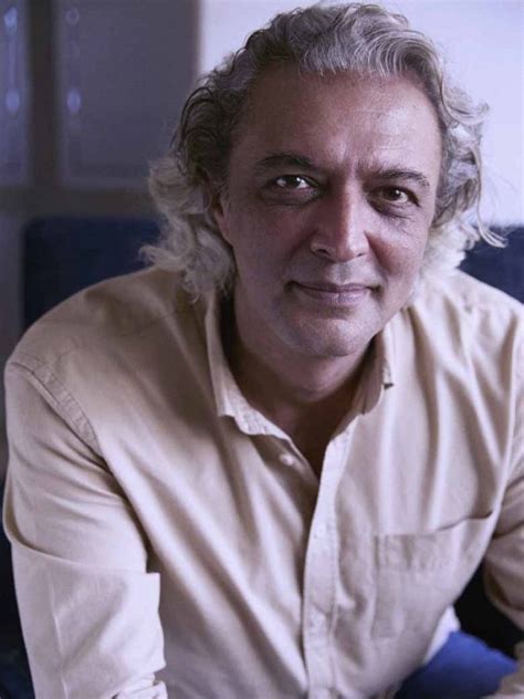 Architect zubin zainuddin biography