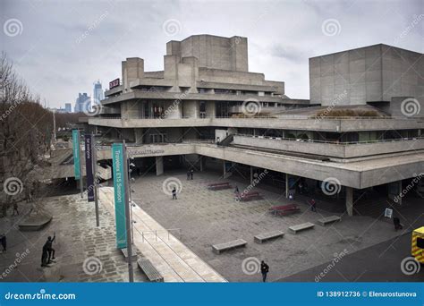 Architecture: When is a Denys Lasdun high-rise horror a pied ...