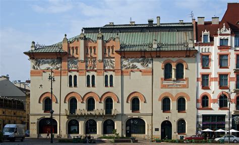 Architektura i budownictwo teatralne we wrocławiu od około 1770 roku do schyłku xix wieku. - A guide to creating rose arrangements.