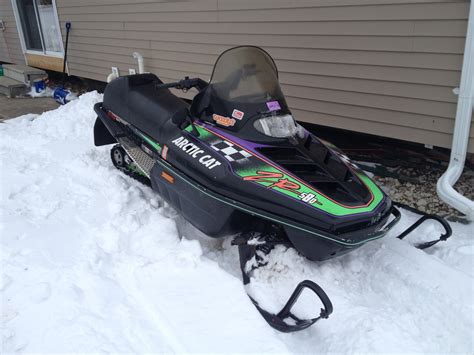 Aug 9, 2010 · Arctic Chat Forum is a community to discuss Arctic Cat 400, 440, 500, 650, snowmobiles, sleds, ATV's and more. Join the fun! Full Forum Listing. Explore Our Forums. . 