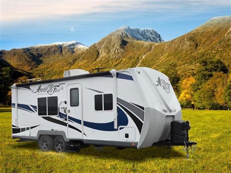 Arctic fox trailer for sale. Aug 12, 2017 ... I am wondering what you think about Jayco's top line travel trailers and fivers versus Arctic Fox's (Northwood Manufacturing) silver ... 