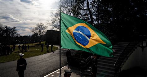 Are Brazilians Hispanic? Many say ‘yes,’ report says