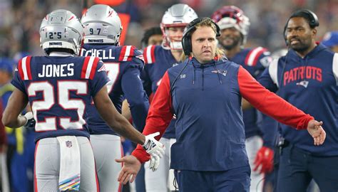 Are Patriots coaches worried about defense pointing fingers?