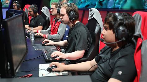 Are esports players athletes. Things To Know About Are esports players athletes. 