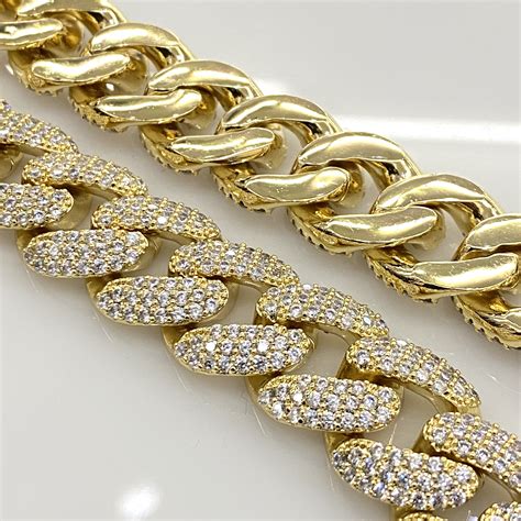 Are gld chains real. Solid 14K White Gold Diamond Cut Oval Cable Link Chain Necklace, 16" To 30", 0.7mm To 3mm Thick, Real Gold Chain, Men Women Gold Chain (25) Sale Price $43.34 $ 43.34 $ 86.69 Original Price $86.69 (50% off) Sale ends in 25 hours FREE shipping ... 