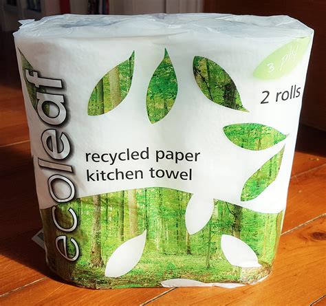 Are paper towels recyclable. The other bin for recyclable materials such as plastic, glass (which should be wrapped with paper before disposal), paper, metals and cartons. The recyclable material should be clean and dry. Tie ... 