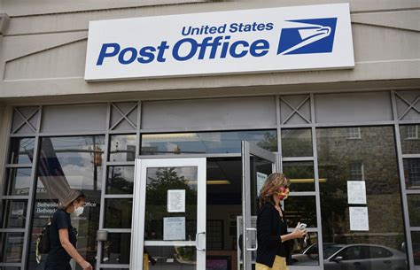 Post Office in Chantilly, Virginia on Brookfield Corporate Dr. Operating hours, phone number, ... July 20 2018 9:38 We did not have any mail delivered to our address Jul 19 and 20. We usually have high volume mail. ... I called and called and called during the posted office hours and never once I was able to connect. The answering machine came .... 