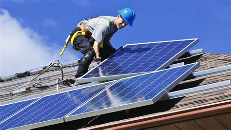 Are solar panels worth it. Apr 14, 2022 ... Solar panel installations start between $13,000 and $17,000, before tax credits. The exact price you pay will depend on the state where you live ... 