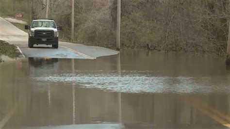 Area flooding affecting commutes, businesses keep close watch