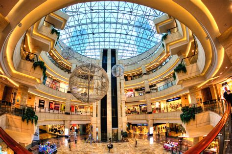 Area mall. The 10 best malls and shopping centers in Boston, ranked. Boston. Overview. Things to Do. Restaurants. Nightlife. Stay. Shopping. Regions. Advertisement. Boston … 