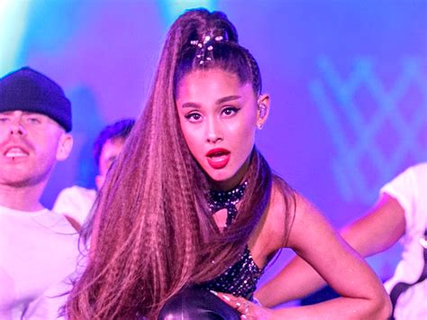 Ariana Grande says she grew up pronouncing her last name differently