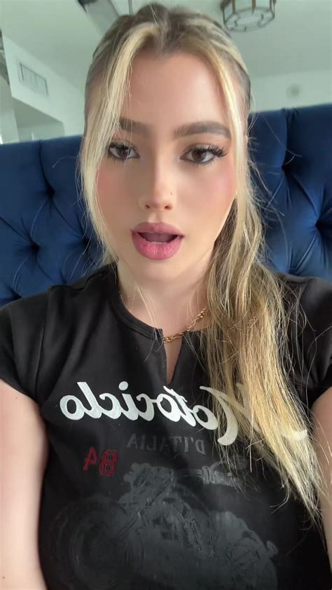 Ariaxbrooks Porn