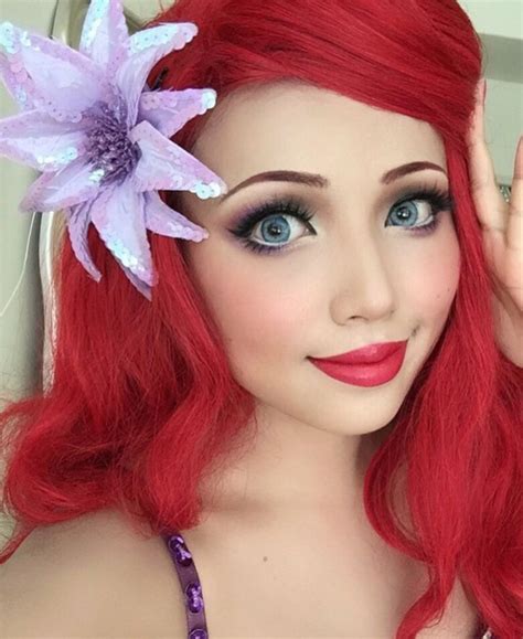 Ariel makeup. Pre-treat. Spread the detergent over the makeup stain with the pre-treat cap. The flexible fins of the cap can help spread the detergent over the surface of the stain as well as into the garment’s fibres. 3. 