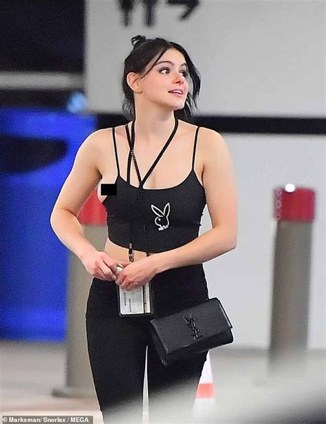 Ariel winter nips. Ariel Winter showcased her toned pins in a monochrome blazer dress at the HollyShorts Film Festival in Hollywood on Thursday night.. The 23-year-old Modern Family star put on a loved up display ... 