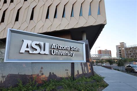 Arizona State University: Read reviews and ask questions