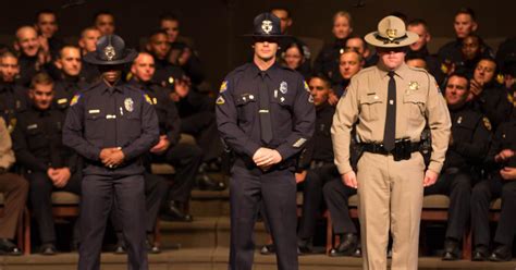 Arizona law enforcement doesn’t reflect state’s diversity