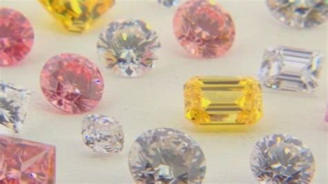 Arizona man charged with smuggling diamonds through Florida