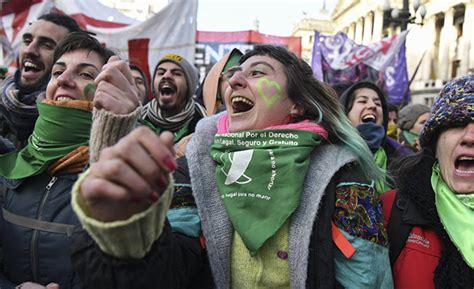 Arjantin'de yeni yasa tasarısı: Kürtaj suç sayılacak