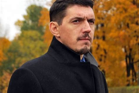 Arkadiy kobyakov biography examples3