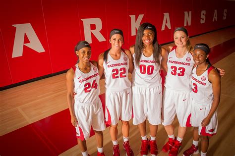 Arkansas lady razorbacks. FAYETTEVILLE – Freshmen Whitney Jones and Dominique Washington scored 21 and 18 each to lead the way for the University of Arkansas Lady Razorback basketball team in an 84-57 victory against the ... 
