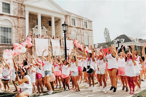 Arkansas sorority rankings 2023. Since 1852, Phi Mu Fraternity has challenged women to become their personal best. We are proud of our rich history as the second-oldest secret society for women in the U.S. and we continually strive to provide our members with the many benefits of a steadfast sisterhood, embodying our open motto, "Les Soeurs Fideles," the Faithful Sisters ... 