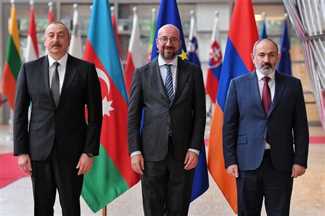 Armenia and Azerbaijan speak different diplomatic languages, Armenia’s leader says