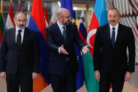 Armenia returns to negotiating table after refusing talks with Azerbaijan in December